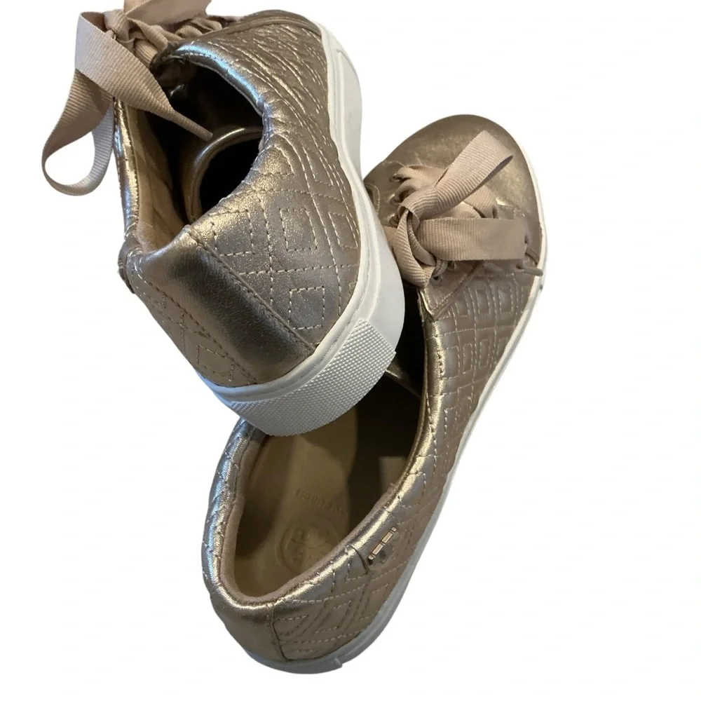 Tory Burch Marion fashion sneakers gold quilted leather size 10